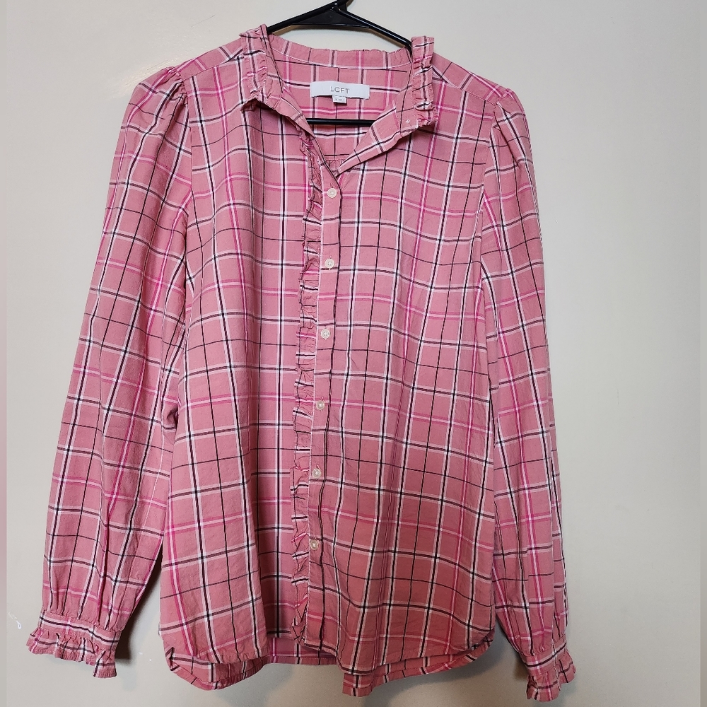 LOFT button up plaid long sleeve